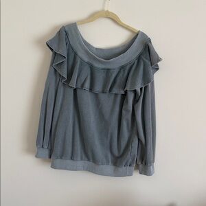 Mazik Off-the-Shoulder Gray Sweater